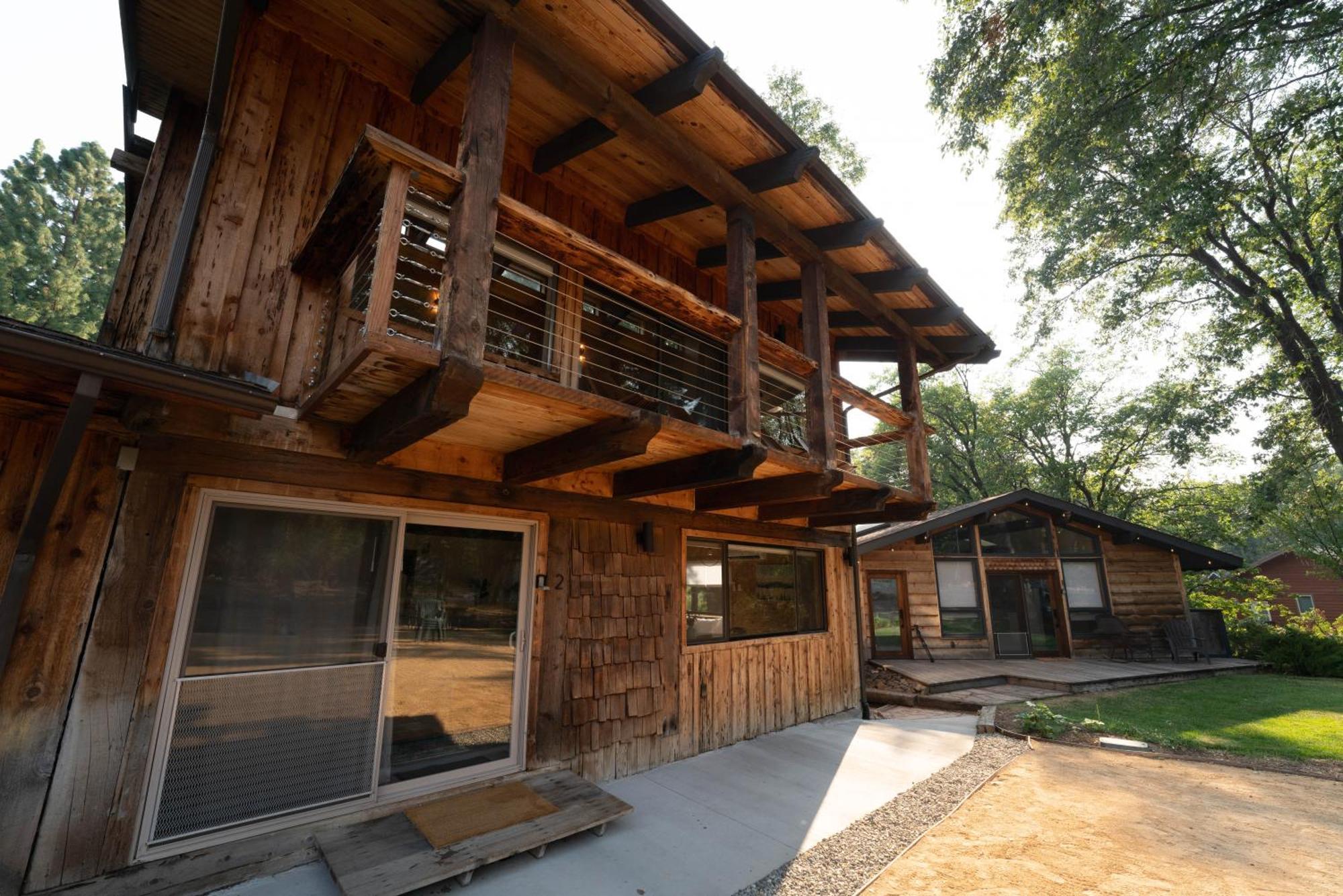 Basecamp Lodge 夏斯塔山 外观 照片