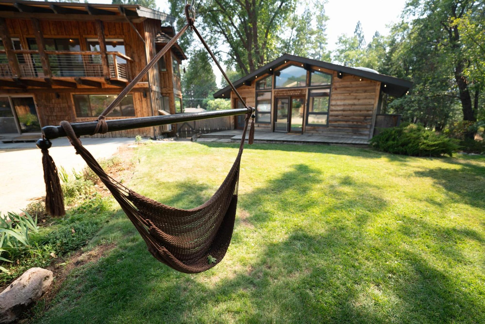 Basecamp Lodge 夏斯塔山 外观 照片