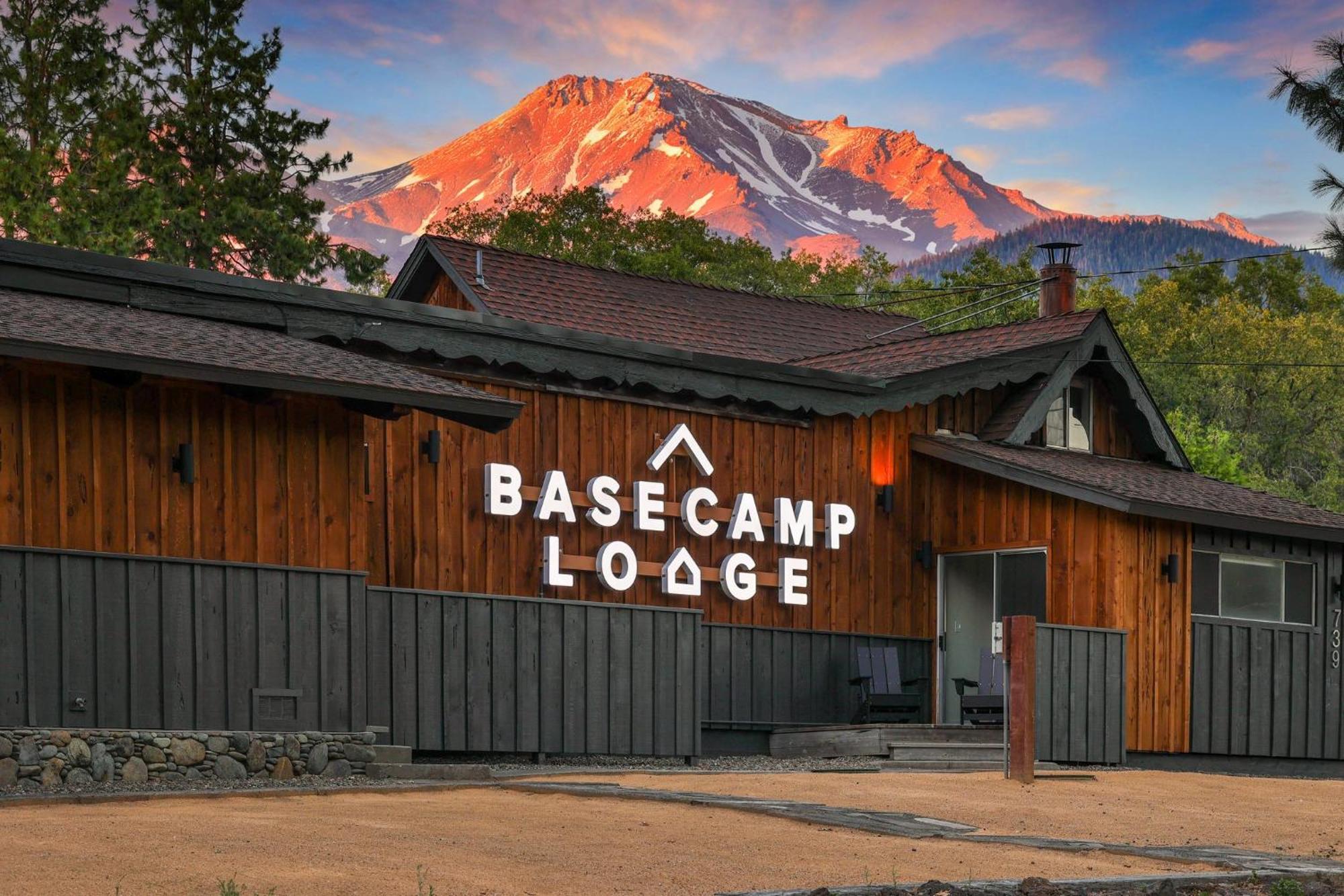 Basecamp Lodge 夏斯塔山 外观 照片